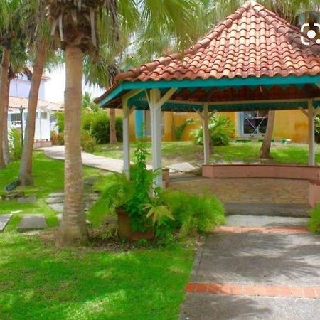 Appartement A Saint-Anne - Residence Beauregard 圣安娜 外观 照片