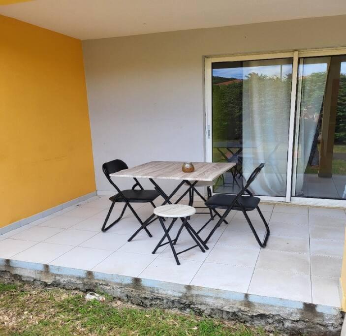 Appartement A Saint-Anne - Residence Beauregard 圣安娜 外观 照片